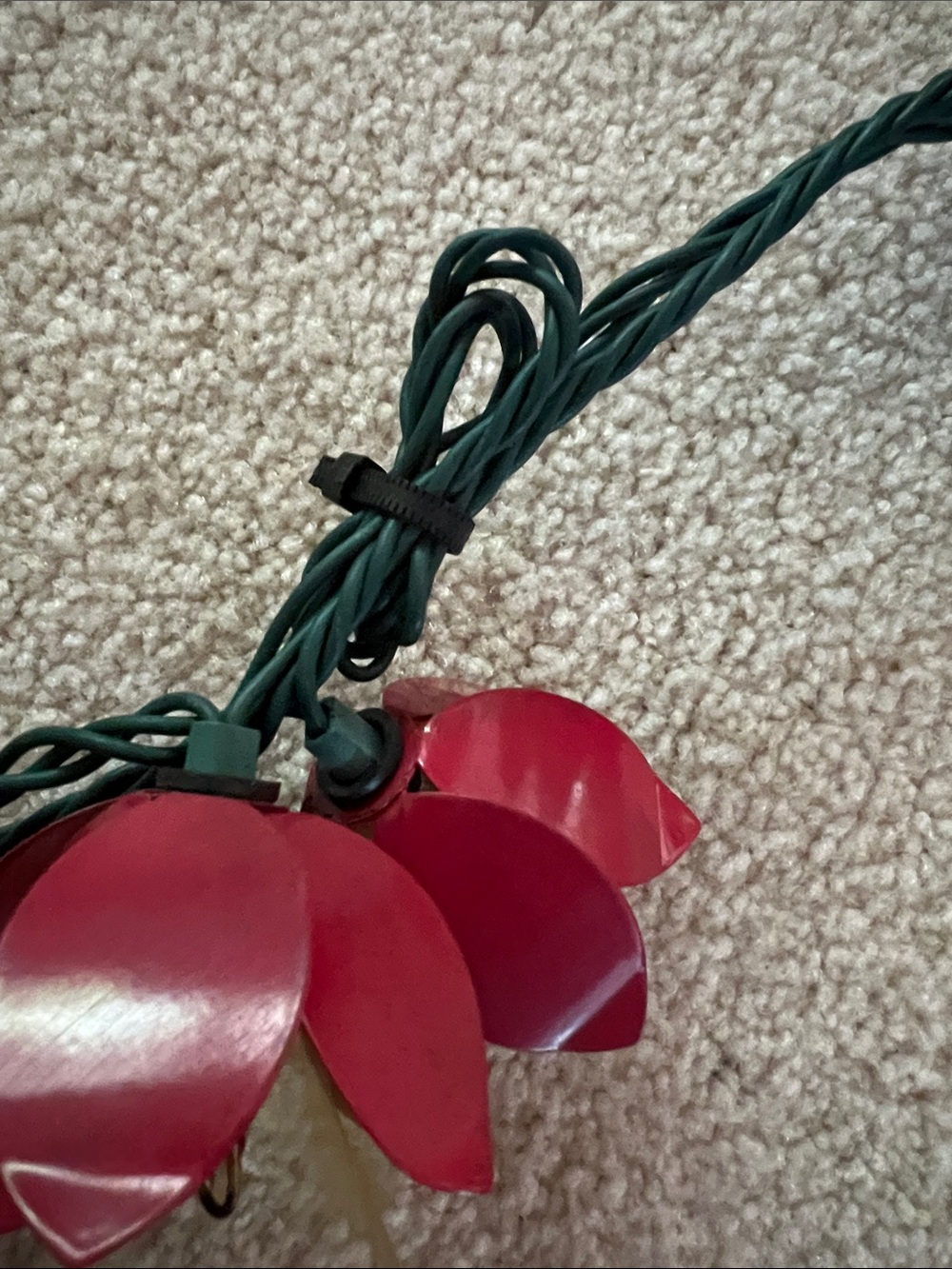 Red Flower String Lights - brand new - Picture 6 of 6